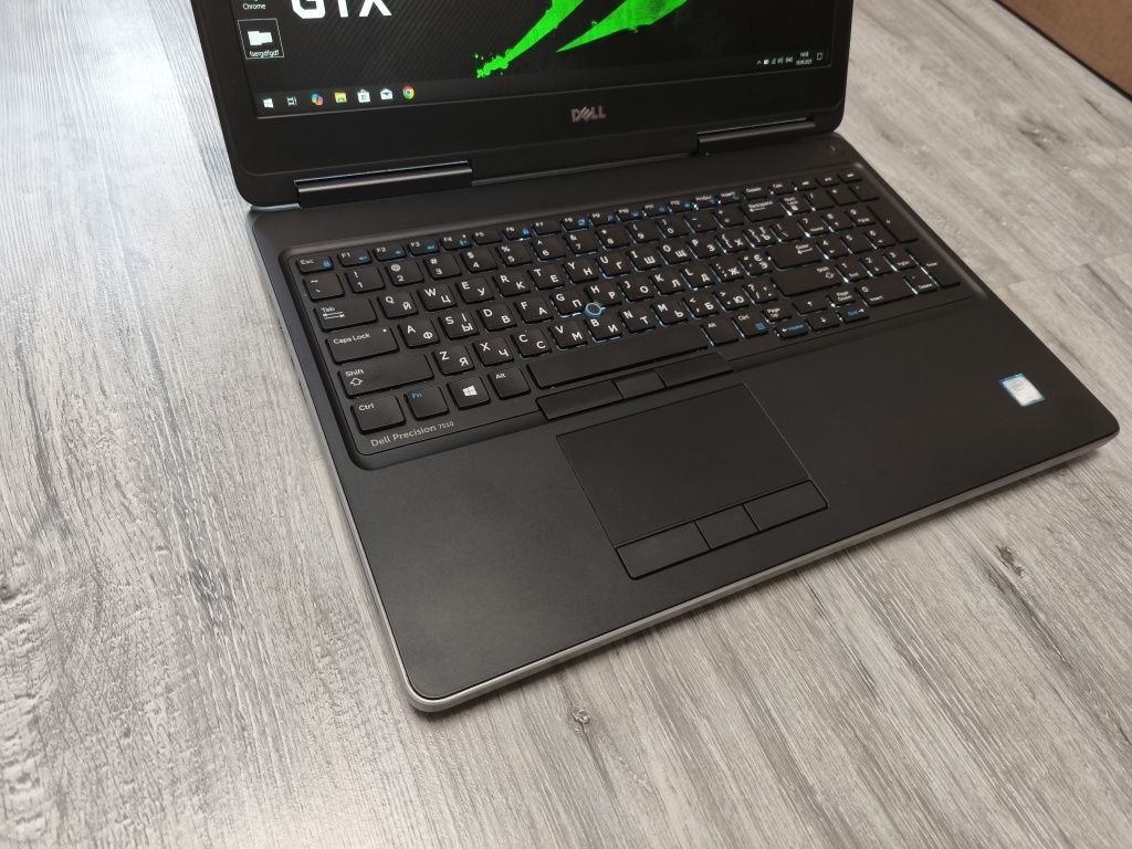 Великий ігровий 32/512/GDDR5/SSD/FullHD IPS/Core i7/8ядер з ссд нвідіа