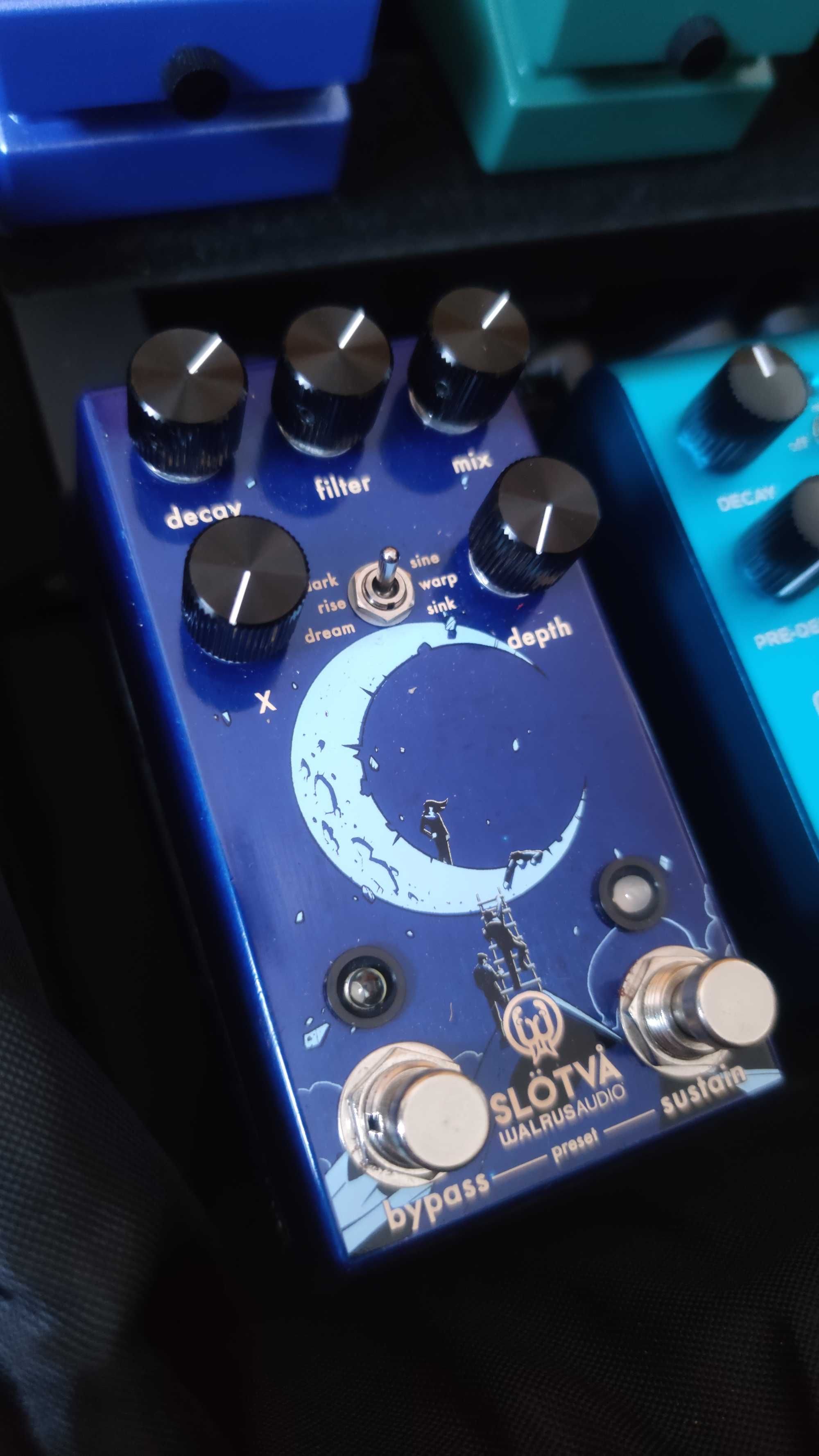 Walrus Audio Slötvå Multi-Texture Reverb