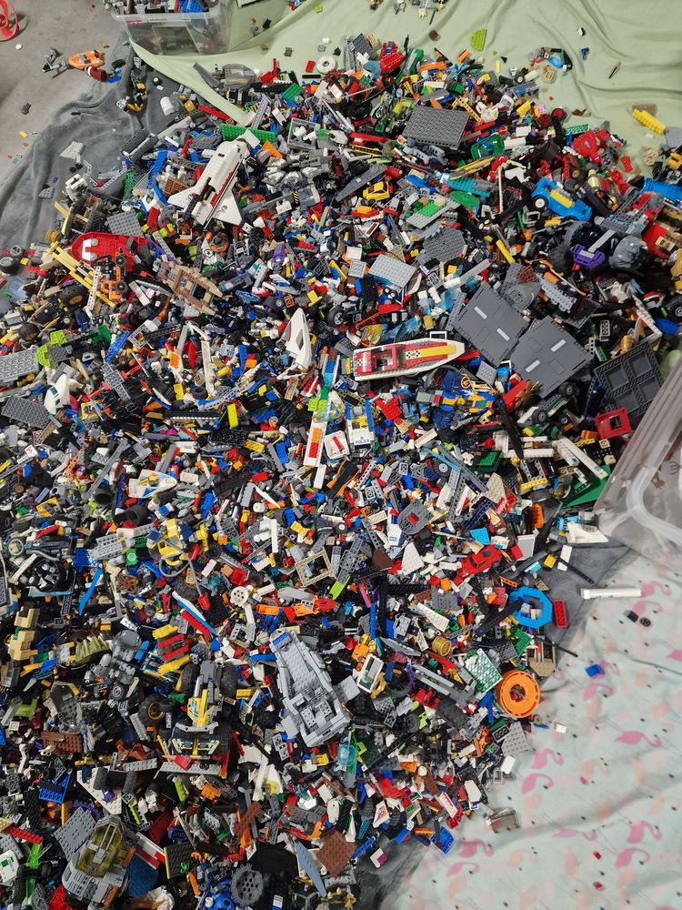 Klocki LEGO oryginalne mix 3 kg z figurkami