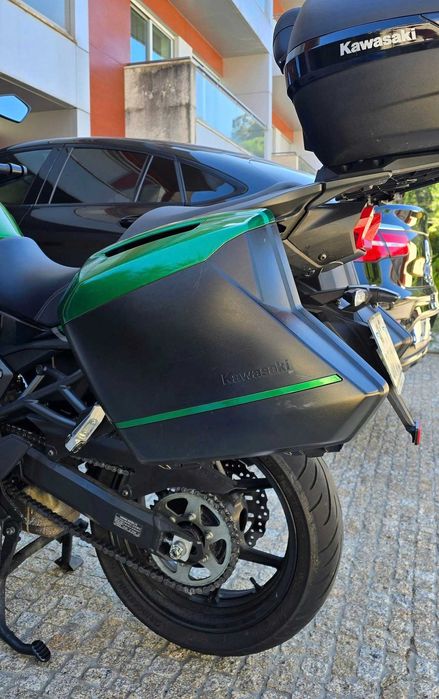 1Ano 2022Moto Kawasaki Versys 1000  motivo de vends: Perda da visão -