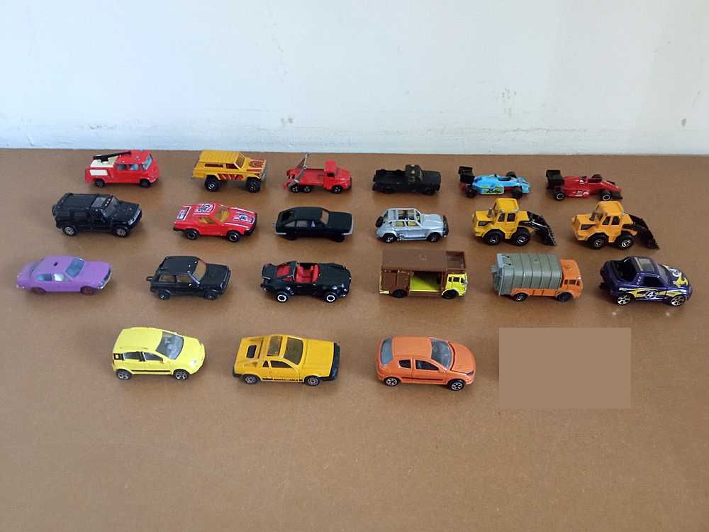 Carros em Miniatura - Majorette, Matchbox, Hot Wheels e Guisval