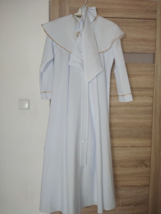 biała alba komunijna dla dziewczynki, szyta na miarę