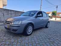 Opel Corsa 1.2 TWINPORT em ótimo estado geral