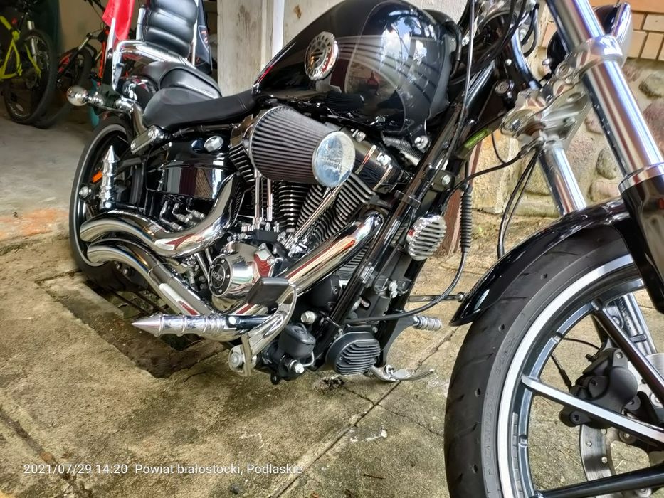 Harley Davidson breakout