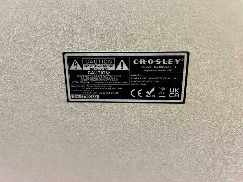 Грамафон Crosley Cruiser Plus.