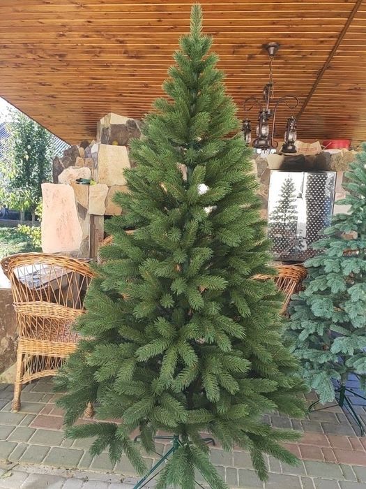 Штучні ялинки.Ель. Лита ялинка. Елка искусственная.Буковельська