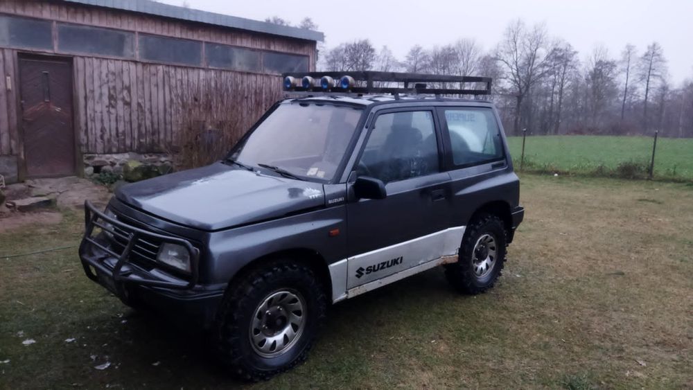 Suzuki Vitara Suzuki Vitara JLX  1.6 - benz.-gaz 1997 r.