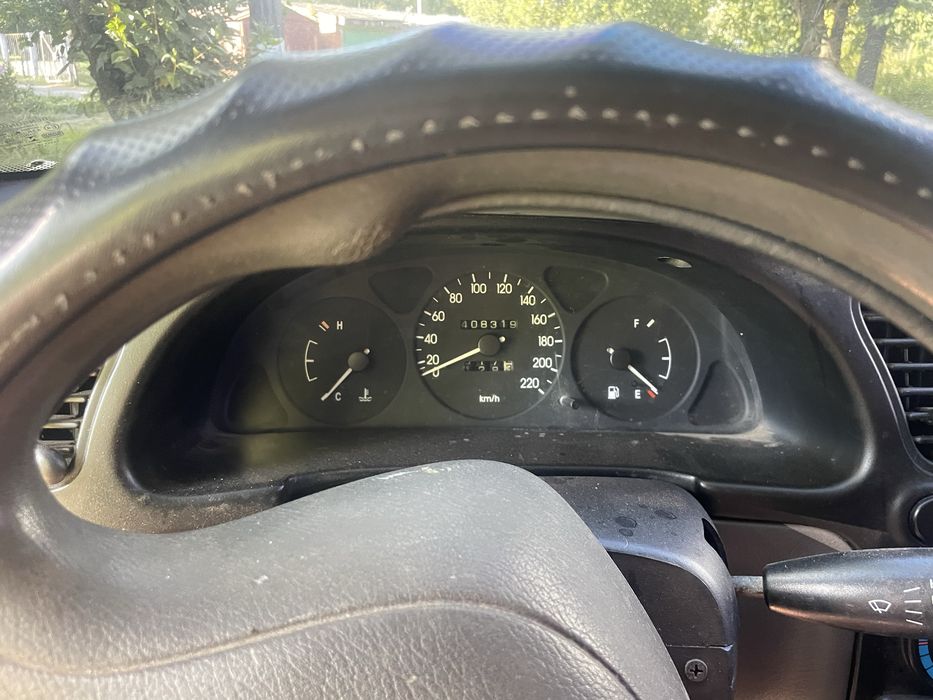 Продається 1ʼ3 сенс з вписаним газом титанами переоформленія торг обмі