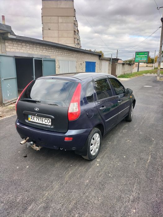 Автомобіль в гарному стані, інформація за телефоном