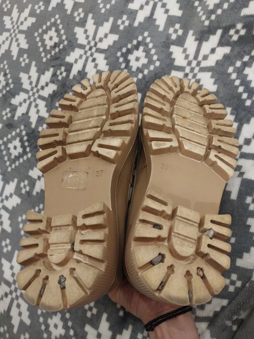 Жіночі Estro розмір 37 черевики