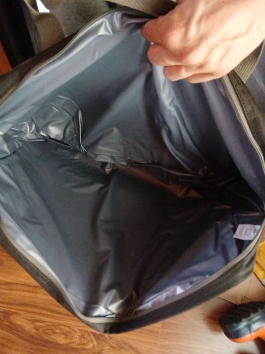 Nowa torba wędkarska spro 60/40cm