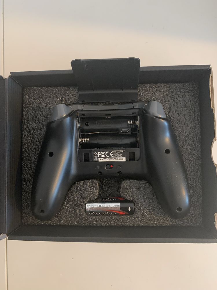 Comando para computador e telemóvel Steelseries Stratus XL GC-00002