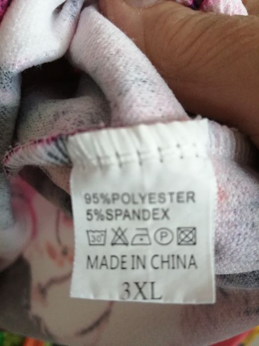 Vestido tamanho 3xl cor rosa e branco