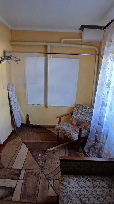 Будинок в селі Бистрик з документами