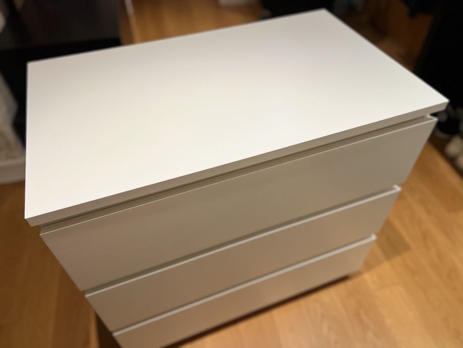 Cómoda MALM IKEA de 3 gavetas