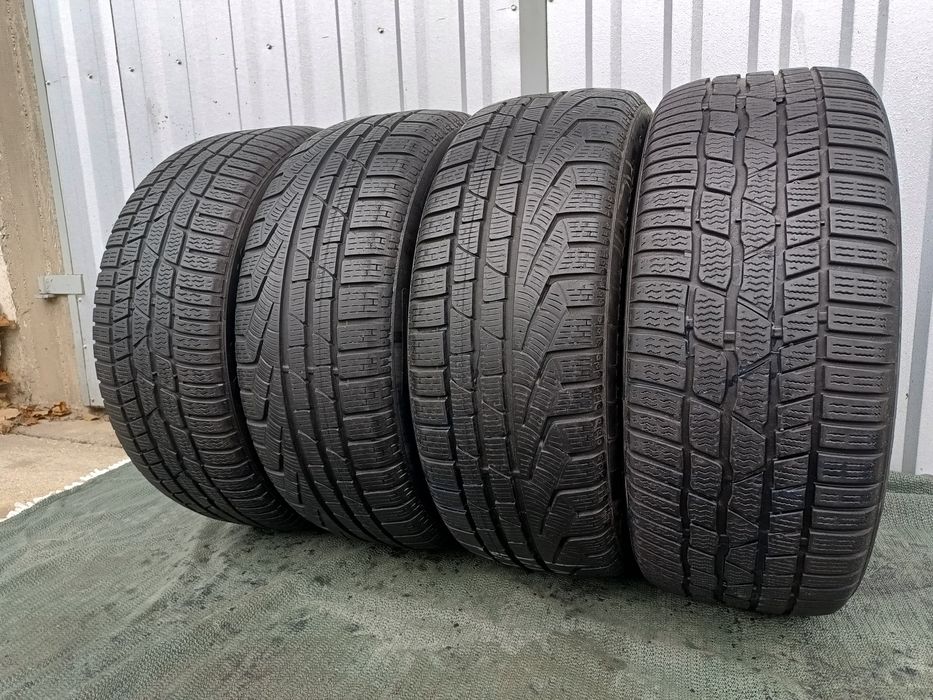 Opony zimowe 225/50/17 Continental Pirelli