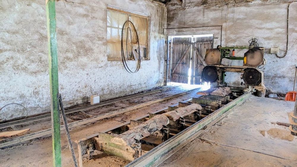 Продаж діючого бізнесу.Святкова зала.Готель.Деревообробний цех.Офіси