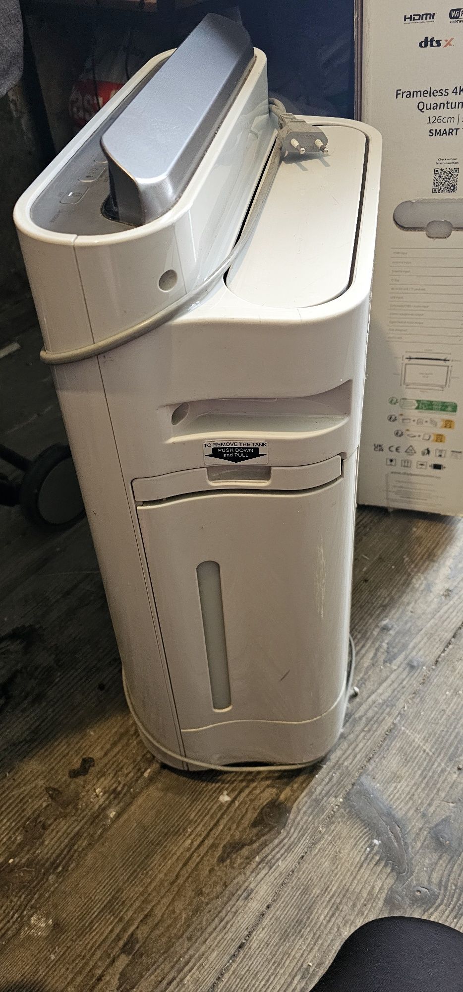 Oczyszczacz powietrza sharp UA-HD50E-L