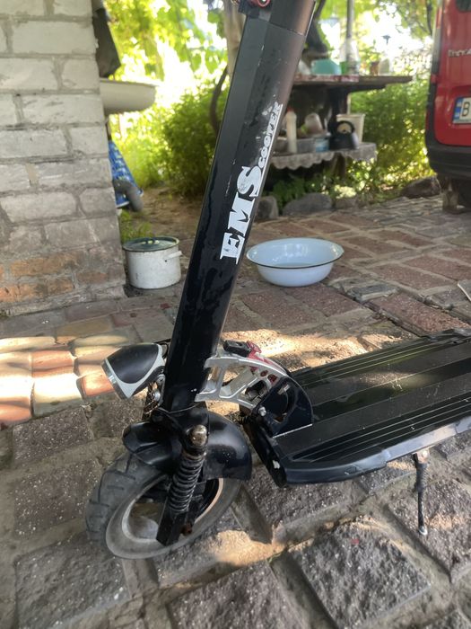 Продам електро самокат 350 ват EMScooter