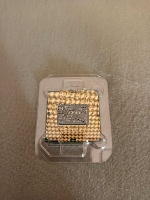 Procesor Intel Core i5-9600K Unlocked + chłodzenie Silentiumpc
