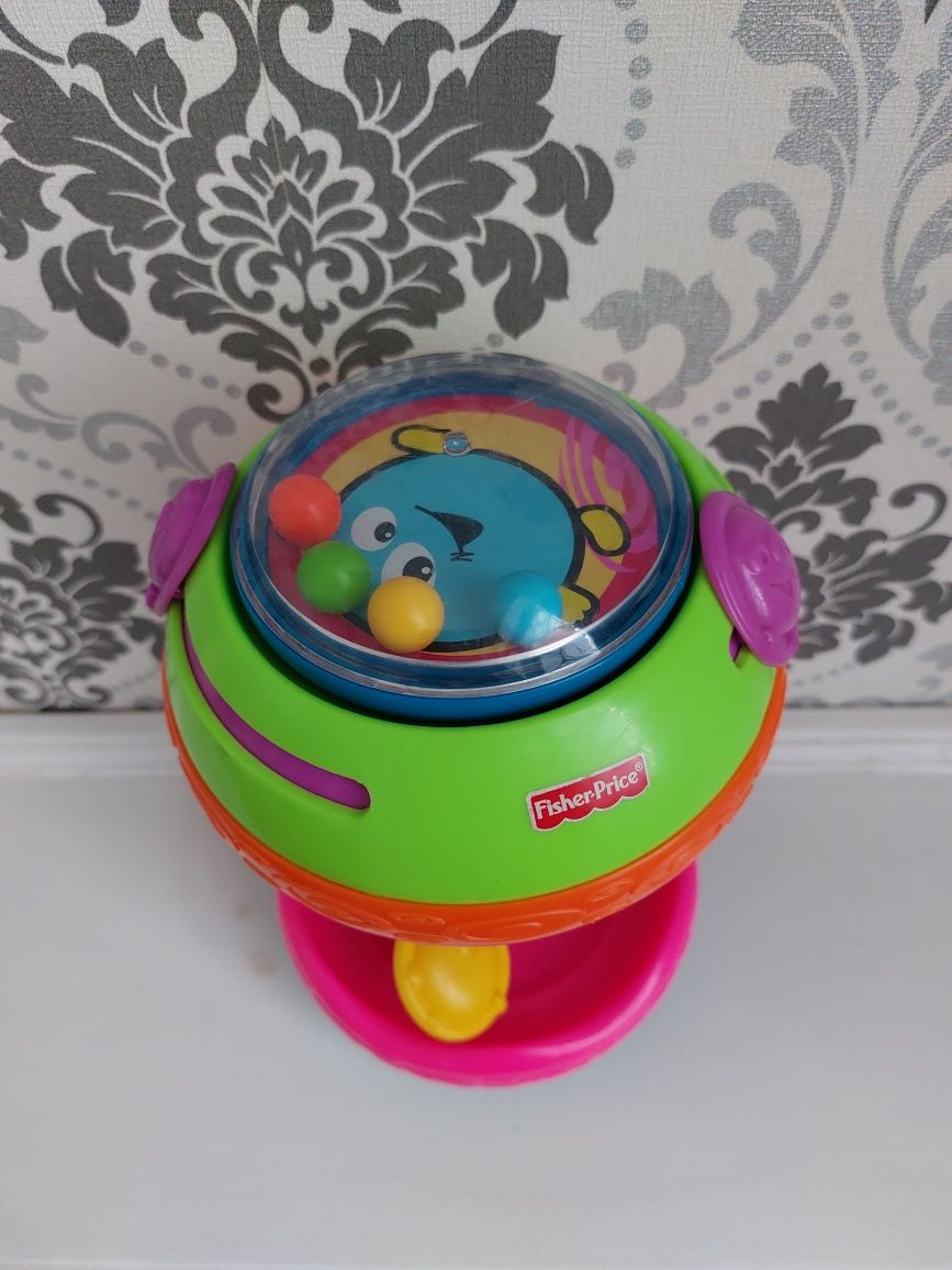 Muzyczny walec do nauki raczkowanie z Fisher Price