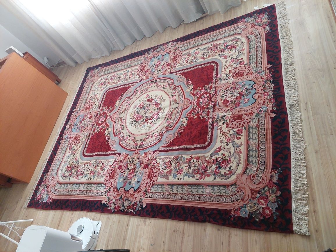 Piękny ręcznie tkany dywan perski 3 x 2,5 m.