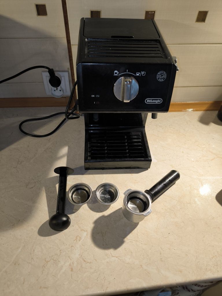 Ekspres ciśnieniowy DeLonghi ecp 31.21