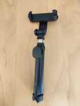 Tripé / selfie stick para telemóvel
