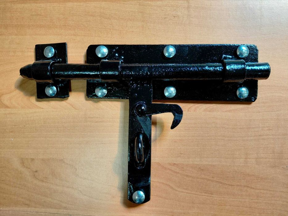 Zamek -zasuwa- skobel