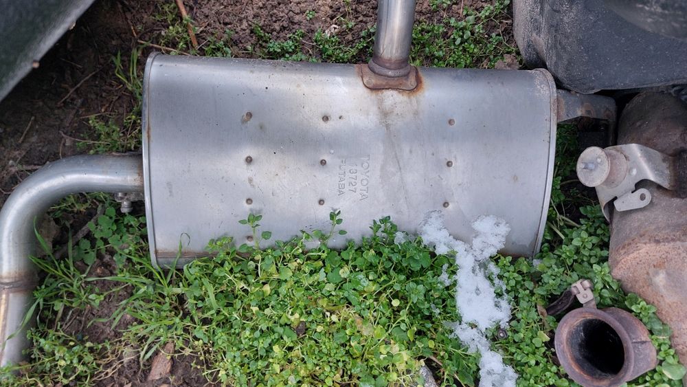 Toyota Prius 50 глушитель задняя часть с трубой