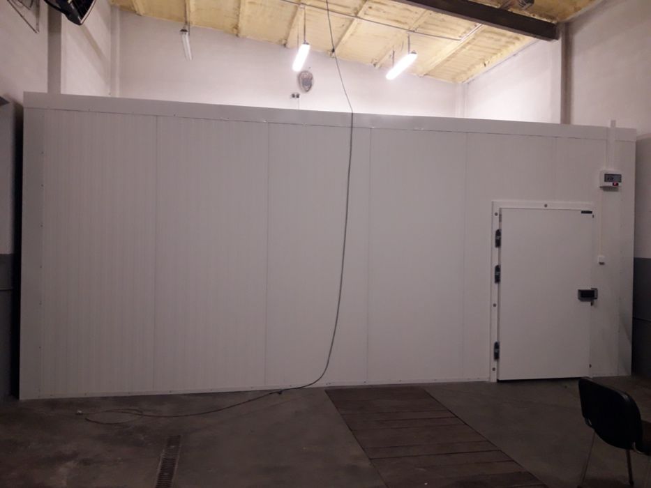 Komora chłodnicza, chłodnia, mroźnia, lodówka, przechowalnia