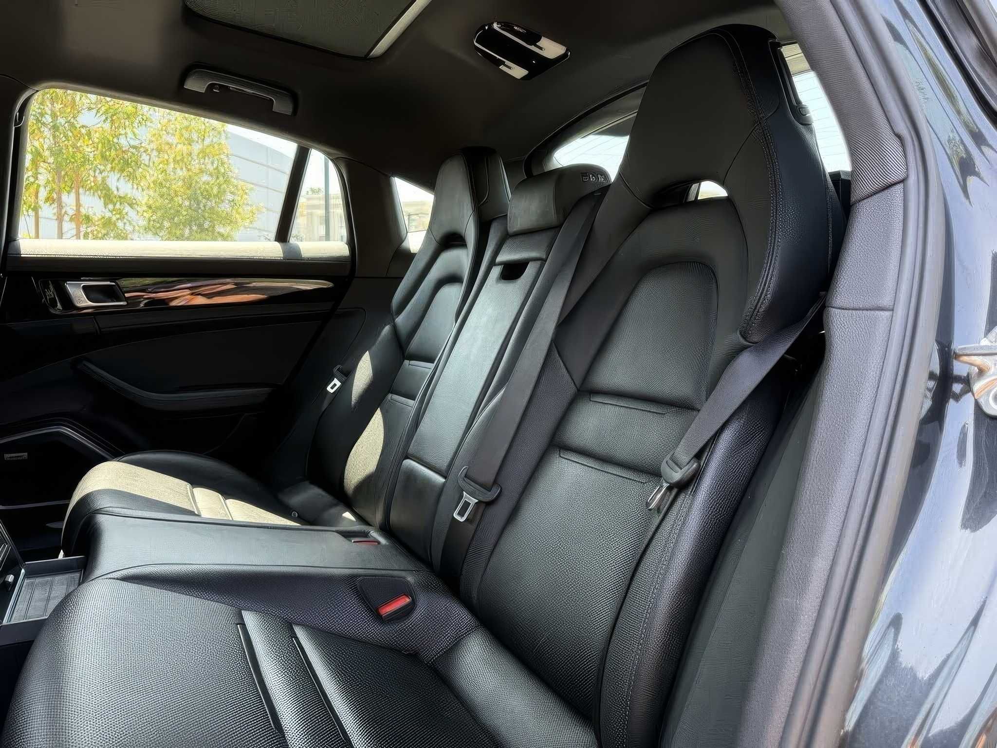 2021 Porsche Panamera