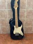 Vendo Guitarra Eletrica