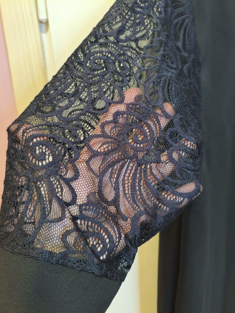 Nowa czarna elegancka sukienka roz. 56