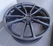 Felga aluminiowa VW Golf 7 Pretoria 8J 19" H2 ET50 uszkodzona