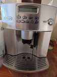 Ekspres automatyczny DeLonghi magnifica Rapid cappuccino