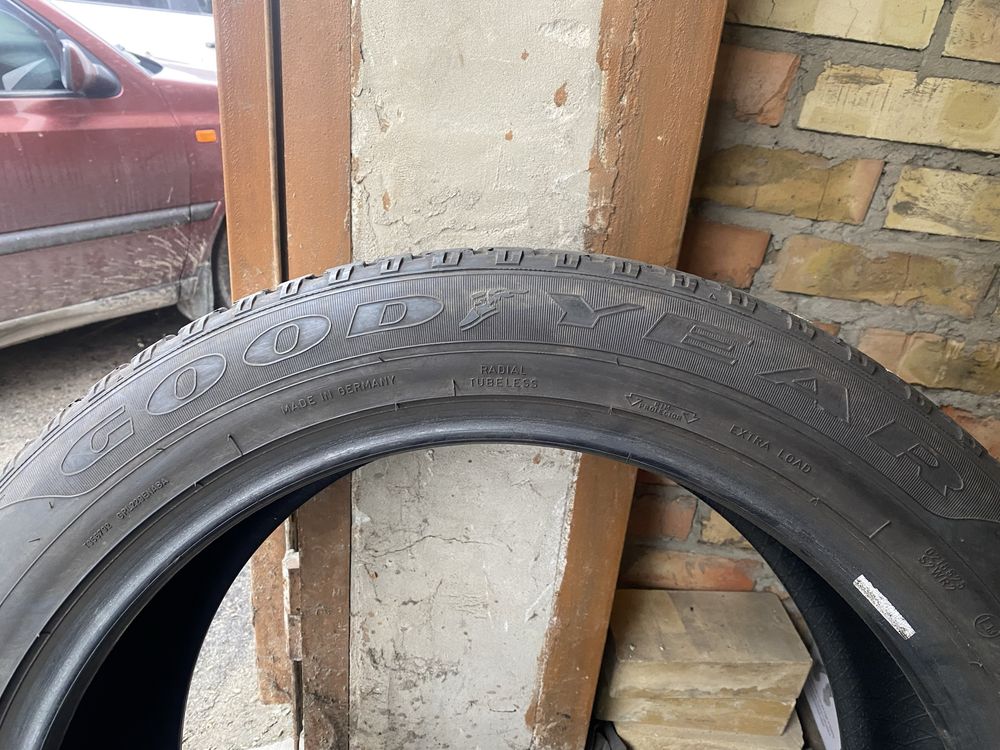 Good Year Eagle F1 275/45 R21 110W