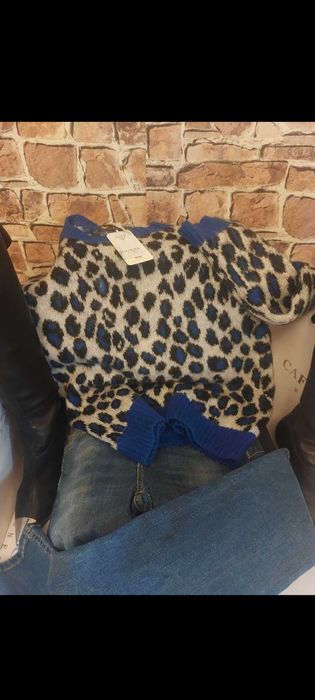 Rewelacyjny orginalny sweter w panterkę mix kolorów Marki Guess