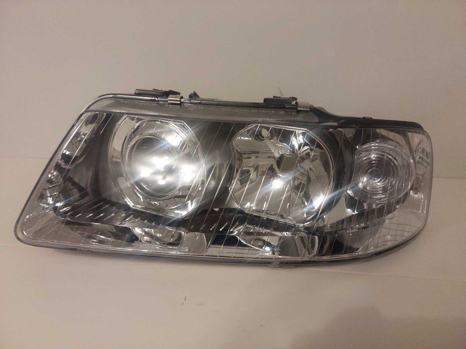 Audi A3 8L 00-03 Reflektor przód lewy /H1/H7/ -> PROMOCJA !!!