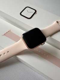 Apple Watch 4 44mm rose gold в відміному стані