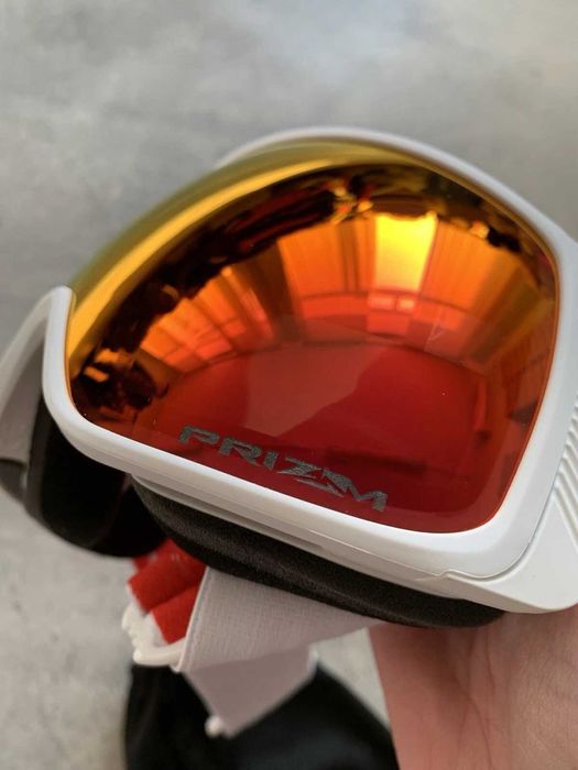 Маска гірськолижна Oakley Flight Tracker М Prizm окуляри очки