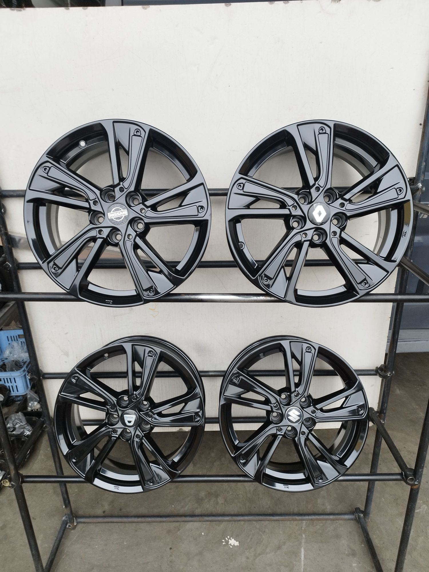 Felgi 18" 5x114.3 Et 47 7j Nissan Dacia Renault Suzuki Toyota Honda