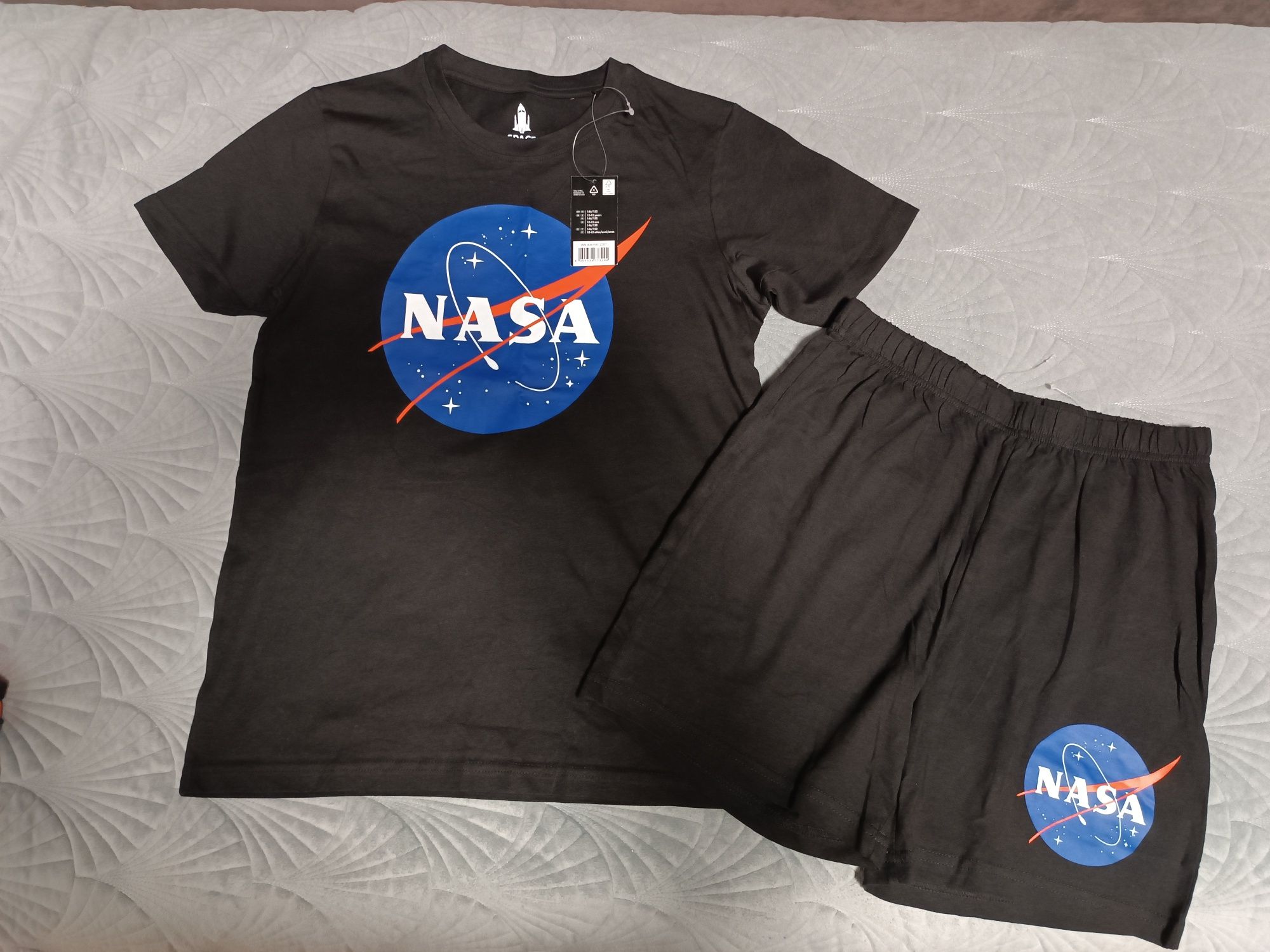 Нова піжама Nasa 146/152