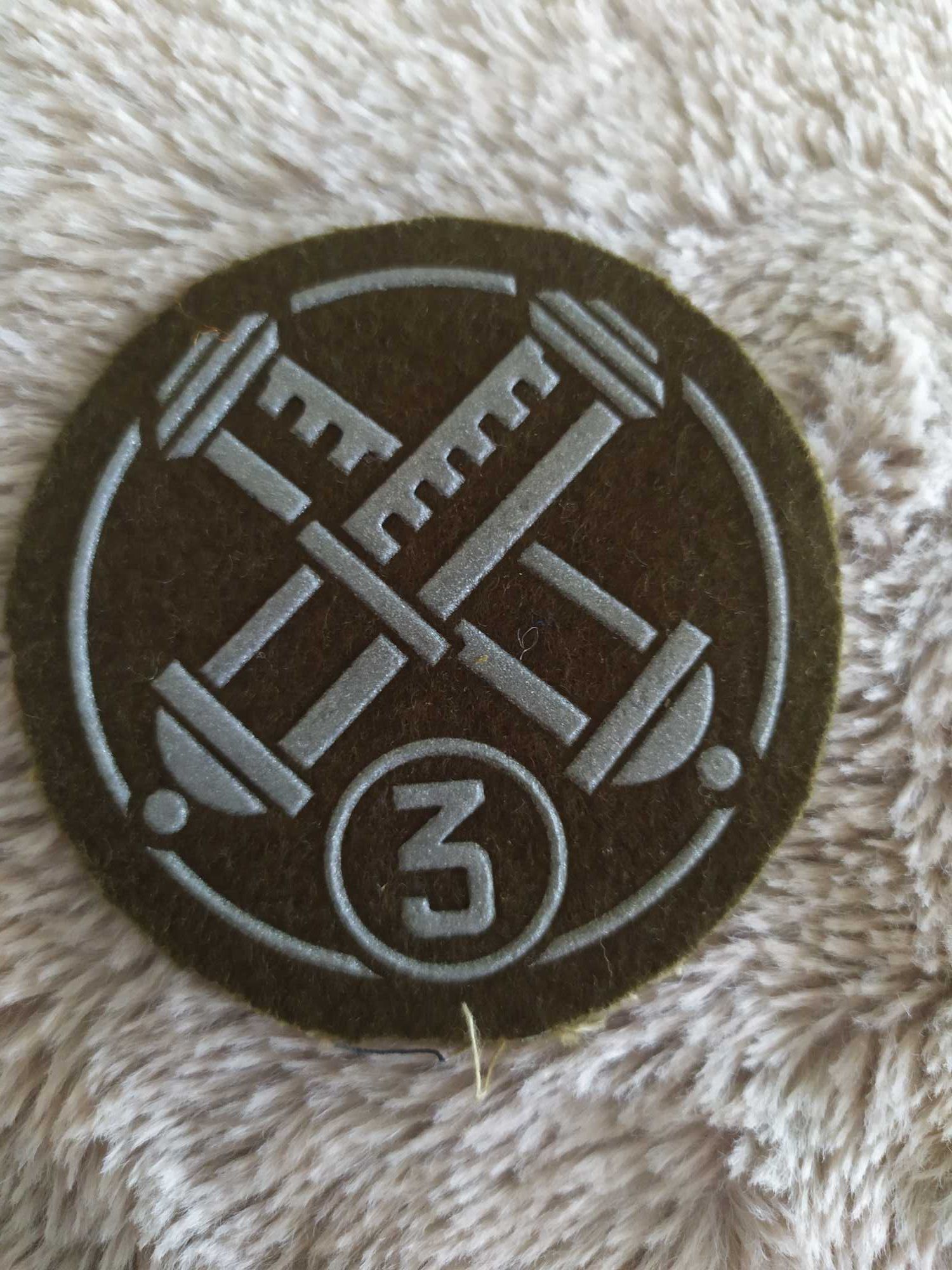 Naszywka oznaka specjalisy wojsk lądowych artyleria naziemna 3 klasa