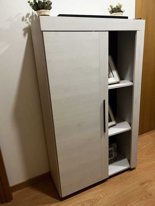 Móvel de sala madeira clara otimo estado