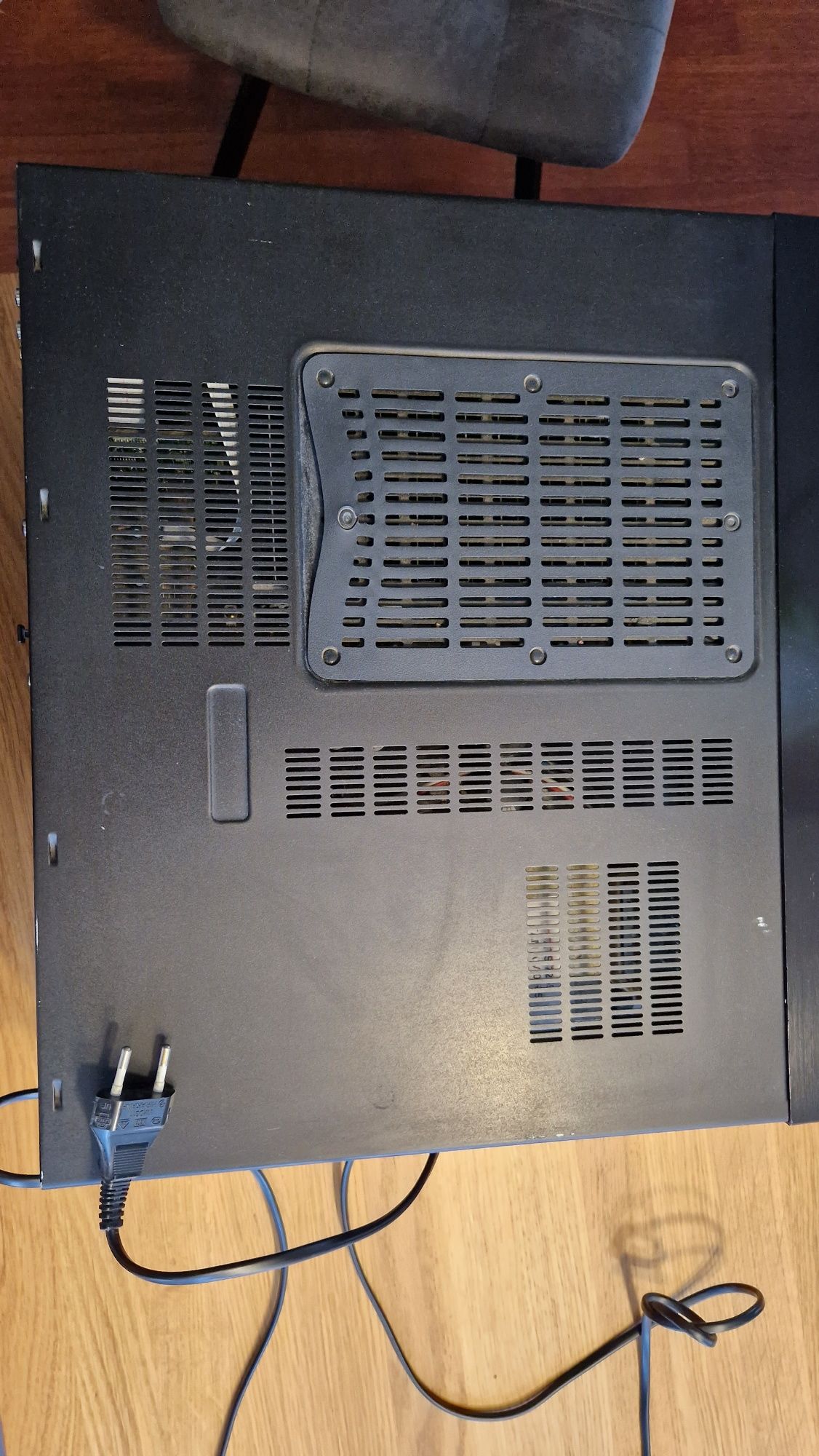 Amplituner VSX-D510