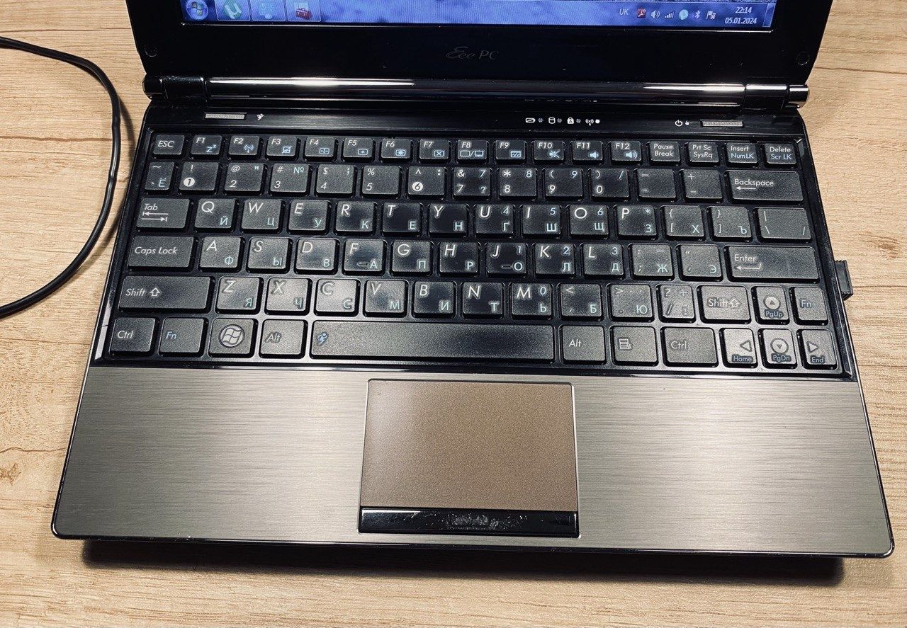 Продам ноутбук (нетбук) Asus S101H, двохпотоковий процессор