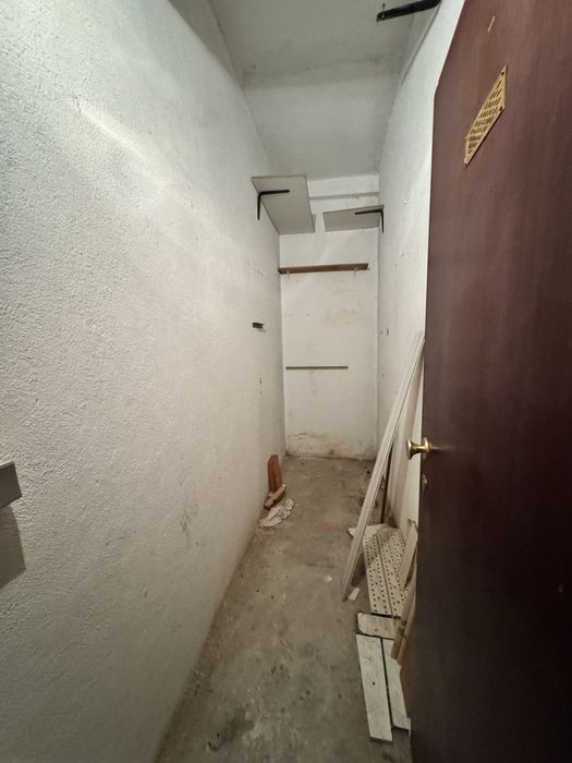 RENT Loja para arrendar no centro de Sacavém junto a Parque das Nações