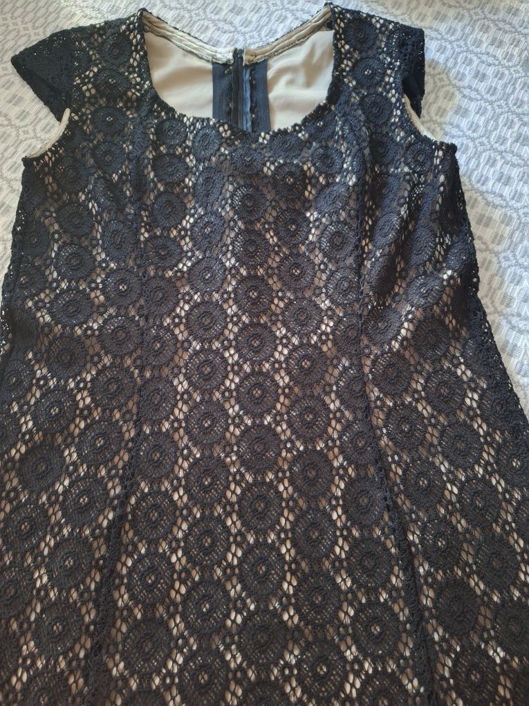 Czarna sukienka z koronki rozmiar 48/50, 4XL/5XL