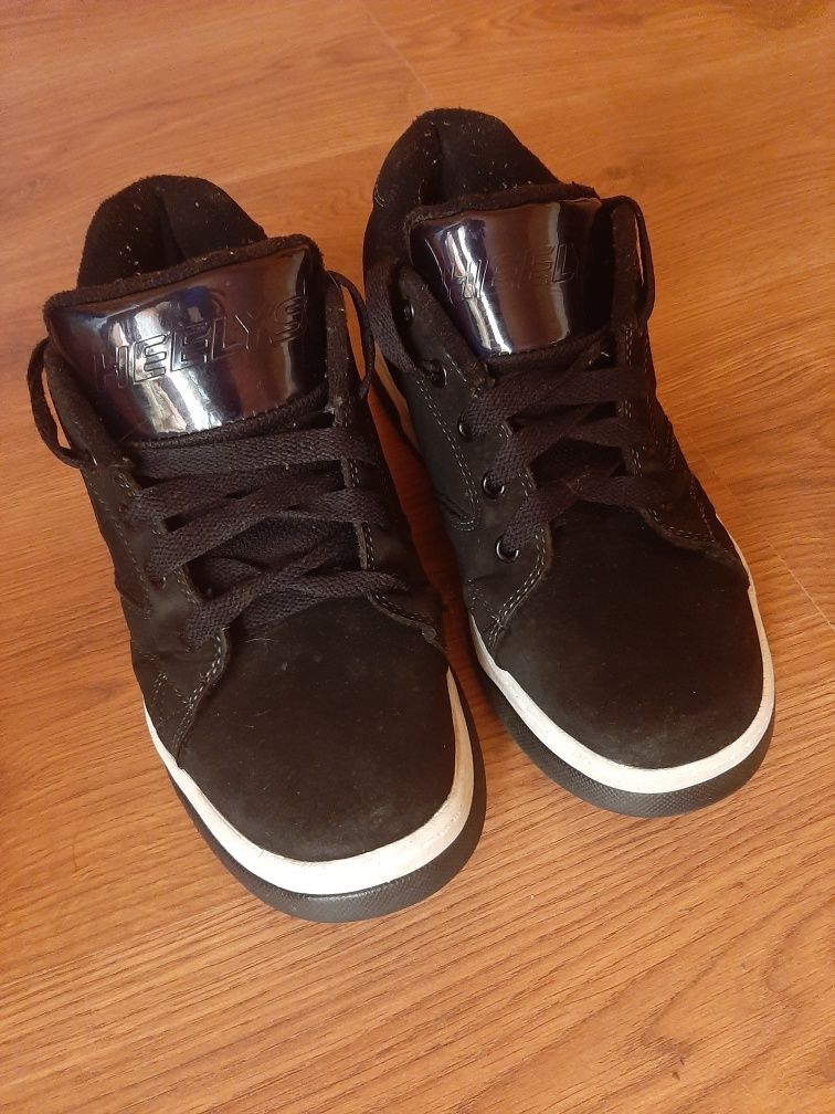 кроссовки Heelys